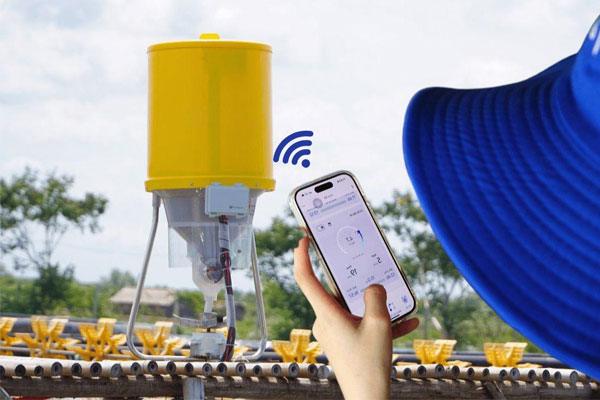 5 yếu tố bà con cần lưu ý khi lựa chọn máy cho tôm ăn